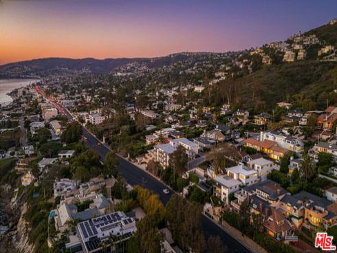 2442 S Coast Highway  5 , Laguna Beach, CA