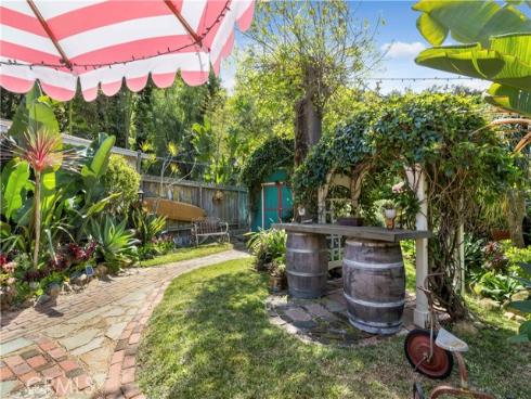 327  Canyon Acres  , Laguna Beach, CA