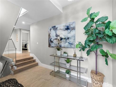 920  Quivera  , Laguna Beach, CA