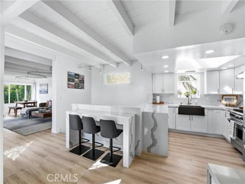 885  Tia Juana  , Laguna Beach, CA