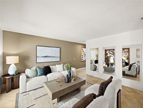 923  Balboa Avenue  , Laguna Beach, CA