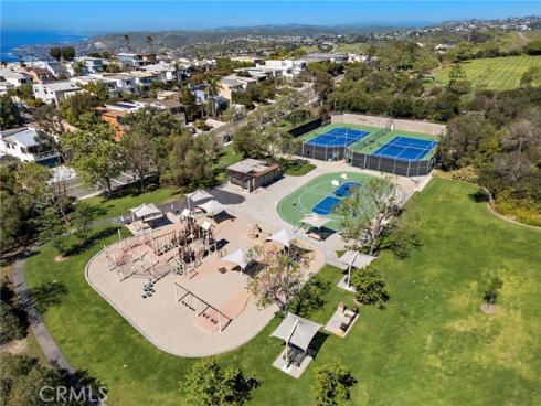 923  Balboa Avenue  , Laguna Beach, CA