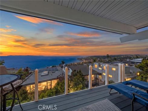 1091  La Mirada  , Laguna Beach, CA