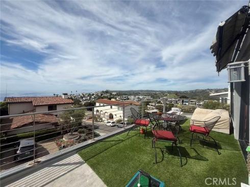 988  Acapulco  , Laguna Beach, CA