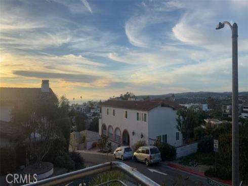 988  Acapulco  , Laguna Beach, CA