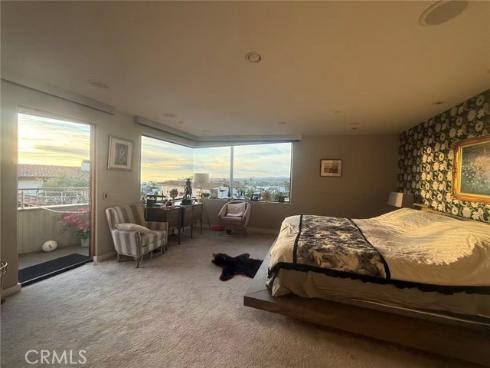 988  Acapulco  , Laguna Beach, CA