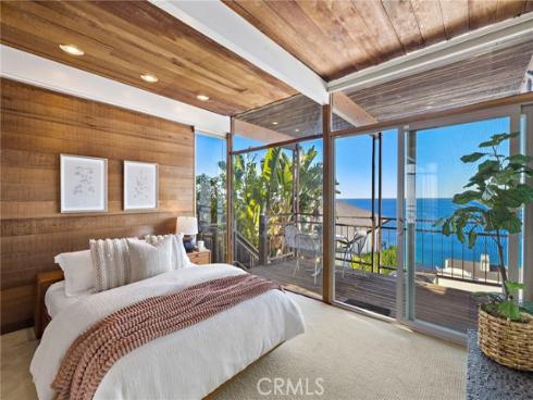 2581  Iris  , Laguna Beach, CA