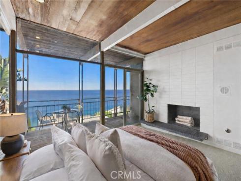 2581  Iris  , Laguna Beach, CA