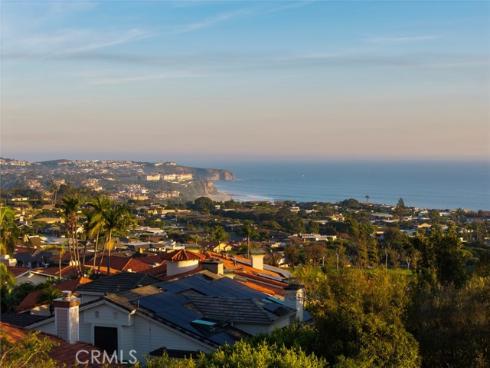 15  Vista Del Sol  , Laguna Beach, CA