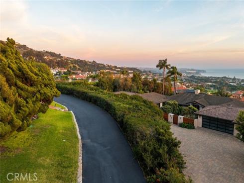 15  Vista Del Sol  , Laguna Beach, CA