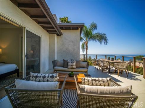 1099 Skyline Dr , Laguna Beach, CA