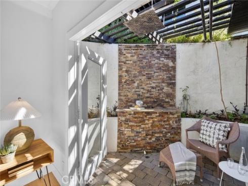 1099 Skyline Dr , Laguna Beach, CA