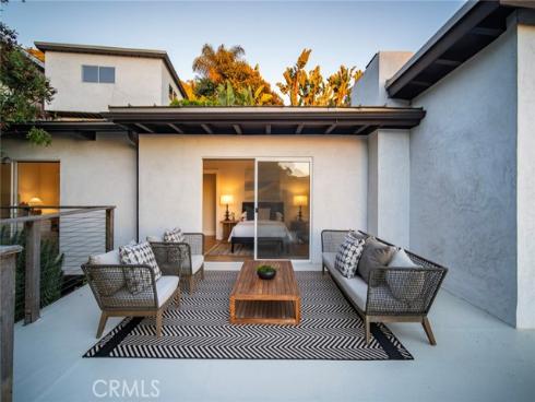 1099 Skyline Dr , Laguna Beach, CA