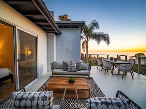 1099 Skyline Dr , Laguna Beach, CA