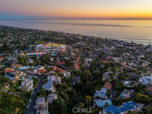 1099 Skyline Dr , Laguna Beach, CA