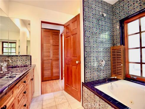 28817  Top Of The World   Drive, Laguna Beach, CA