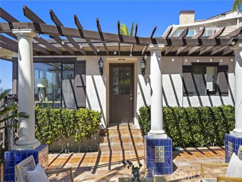 32056 Coast Highway , Laguna Beach, CA