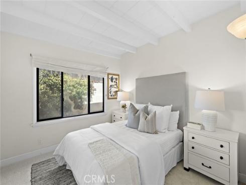 32056 Coast Highway , Laguna Beach, CA