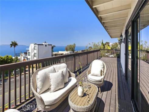 32056 Coast Highway , Laguna Beach, CA