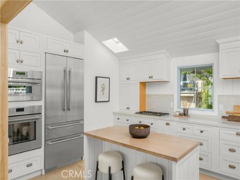 31927  Hayes   Place, Laguna Beach, CA