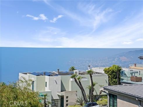 1095  Miramar  , Laguna Beach, CA
