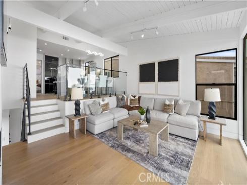 1095  Miramar  , Laguna Beach, CA