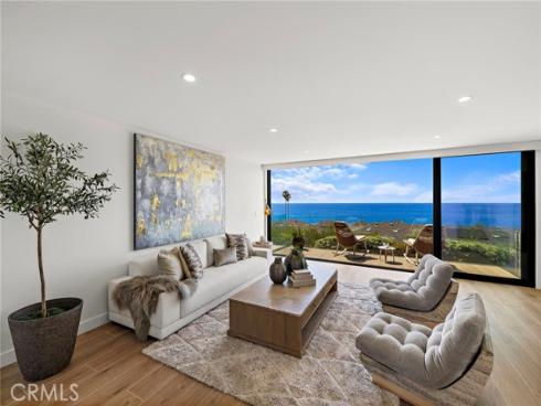 37  Blue Lagoon  , Laguna Beach, CA