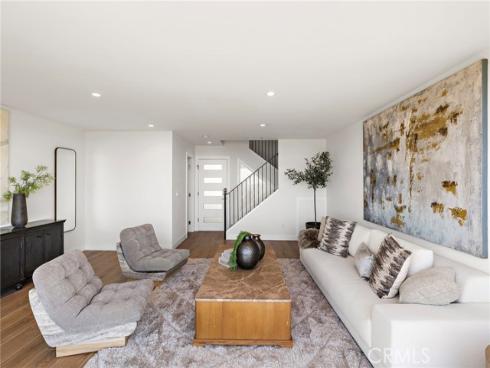 37  Blue Lagoon  , Laguna Beach, CA