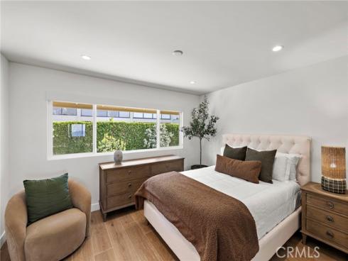 37  Blue Lagoon  , Laguna Beach, CA