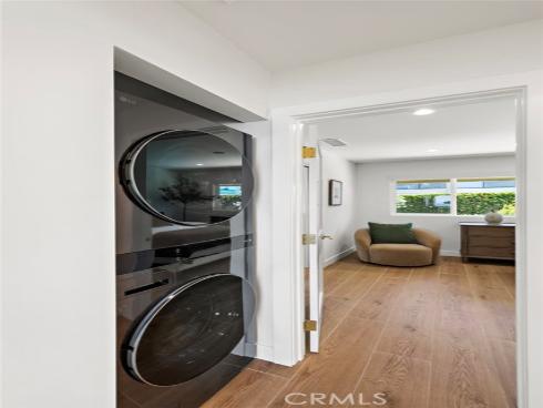 37  Blue Lagoon  , Laguna Beach, CA