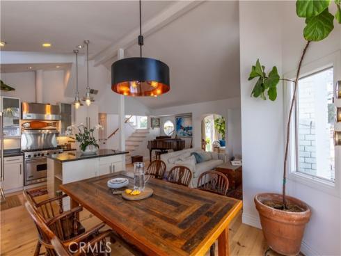 3175 Mountain View Drive, Laguna Beach, CA