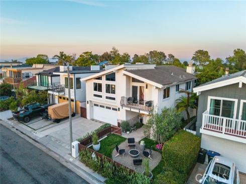 956  Tia Juana  , Laguna Beach, CA