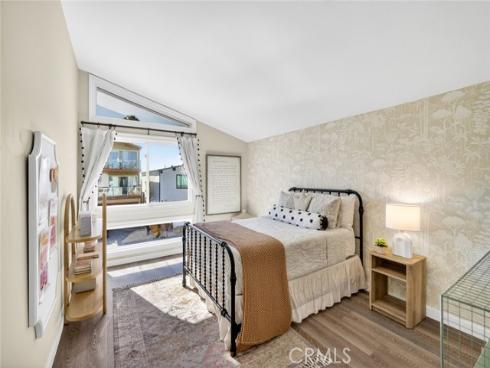 956  Tia Juana  , Laguna Beach, CA