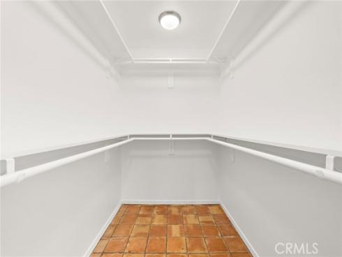 647 Sleepy Hollow , Laguna Beach, CA