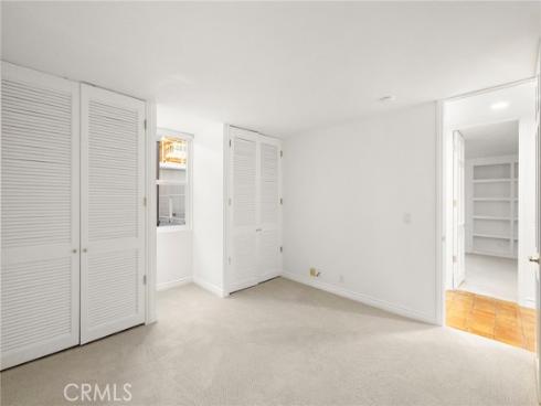 647 Sleepy Hollow , Laguna Beach, CA