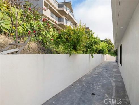654  Canyon View   Drive, Laguna Beach, CA