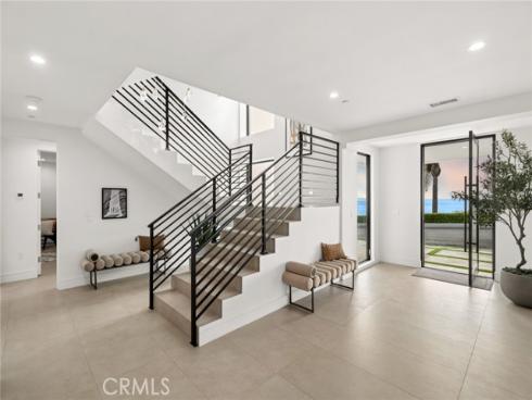 654  Canyon View   Drive, Laguna Beach, CA