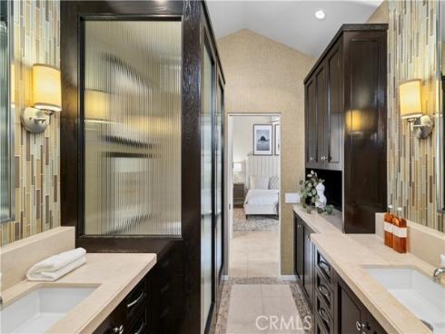 10  N. Stonington Road  , Laguna Beach, CA