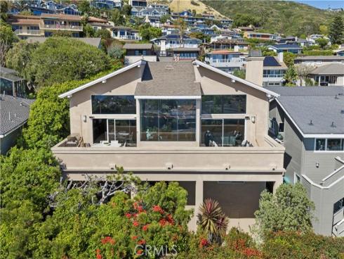 10  N. Stonington Road  , Laguna Beach, CA