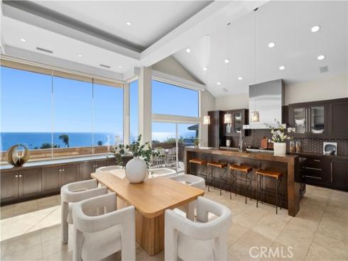 10  N. Stonington Road  , Laguna Beach, CA