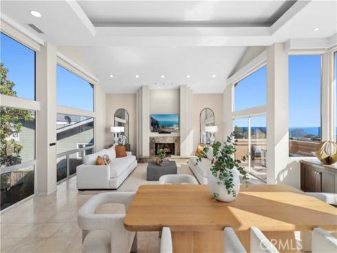 10  N. Stonington Road  , Laguna Beach, CA