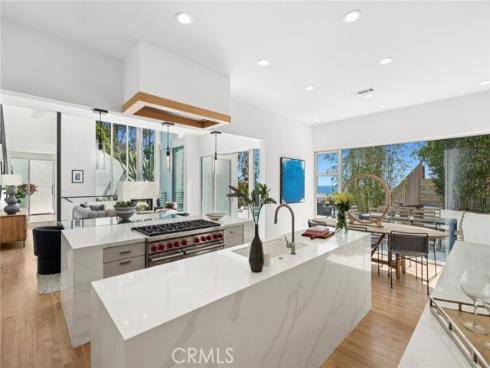 468  Ashton  , Laguna Beach, CA