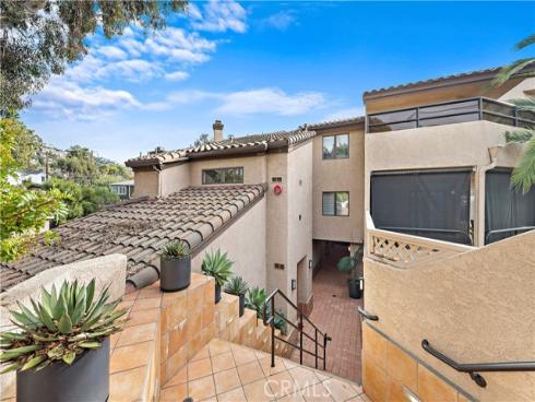 237  Calliope St  , Laguna Beach, CA