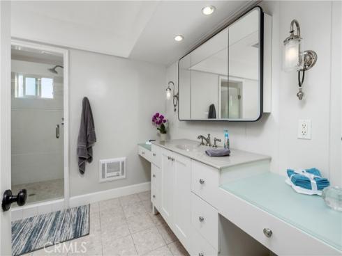 340  Moss  , Laguna Beach, CA