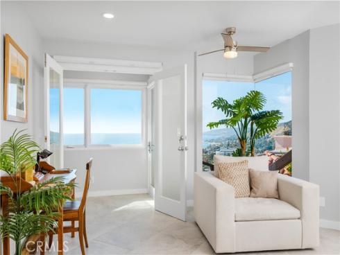 15 N Vista De Catalina  , Laguna Beach, CA