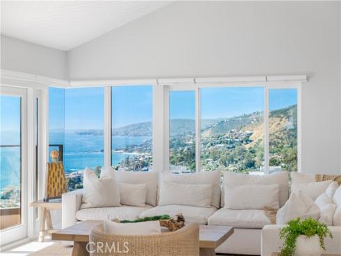 15 N Vista De Catalina  , Laguna Beach, CA