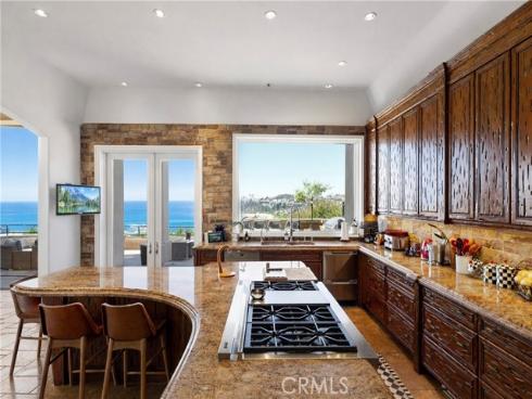 15  Smithcliffs  , Laguna Beach, CA