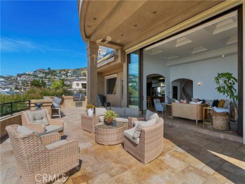 15  Smithcliffs  , Laguna Beach, CA