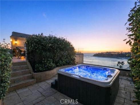 15  Smithcliffs  , Laguna Beach, CA