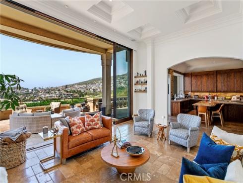 15  Smithcliffs  , Laguna Beach, CA